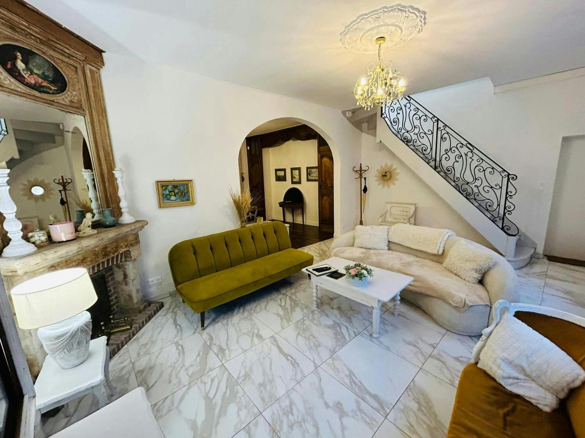 Magnifique Maison Dartiste La Maison Aerts ランス エクステリア 写真